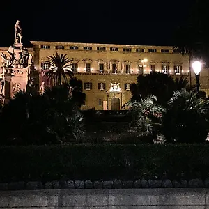 Hola Cathedral House Appartamento